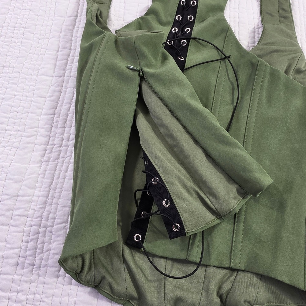 I.AM.GIA Corset Tank Top Women XL Green NWOT Lace Up Racerback Bodice - Picture 9 of 10